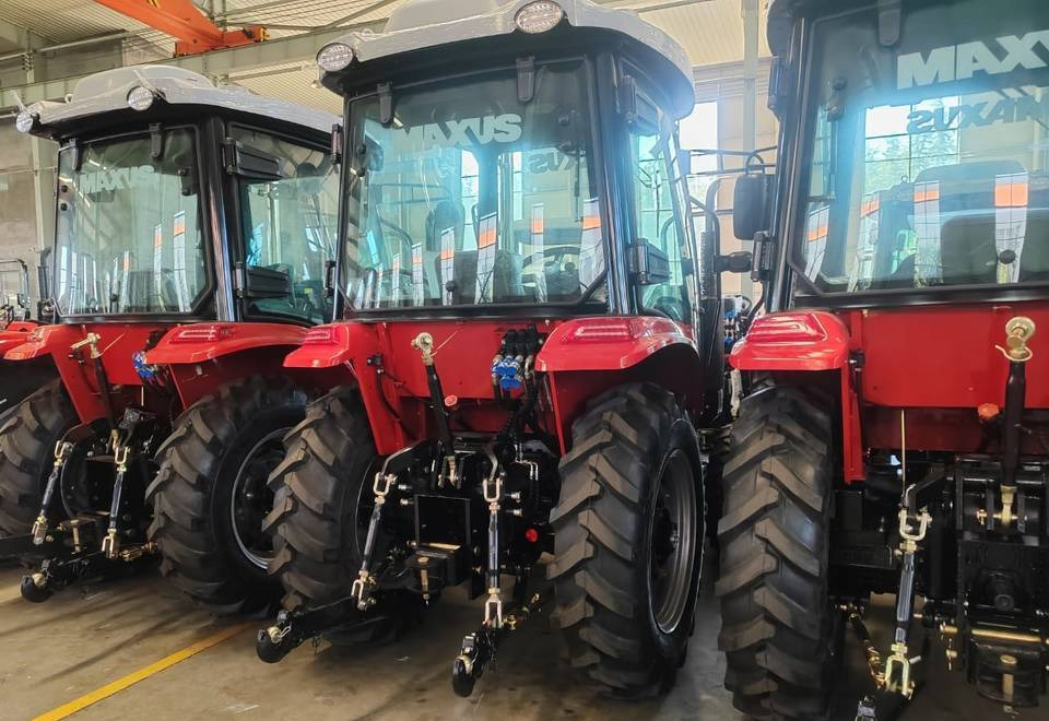 NEW MAXUS 50 HP 4x4 Tractor Export Warranty | НОВИЙ MAXUS 50 К.с. 4x4 Трактор Експорт Гарантія - Τρακτέρ: φωτογραφία 4 NEW MAXUS 50 HP 4x4 Tractor Export Warranty | НОВИЙ MAXUS 50 К.с. 4x4 Трактор Експорт Гарантія - Τρακτέρ: φωτογραφία 4