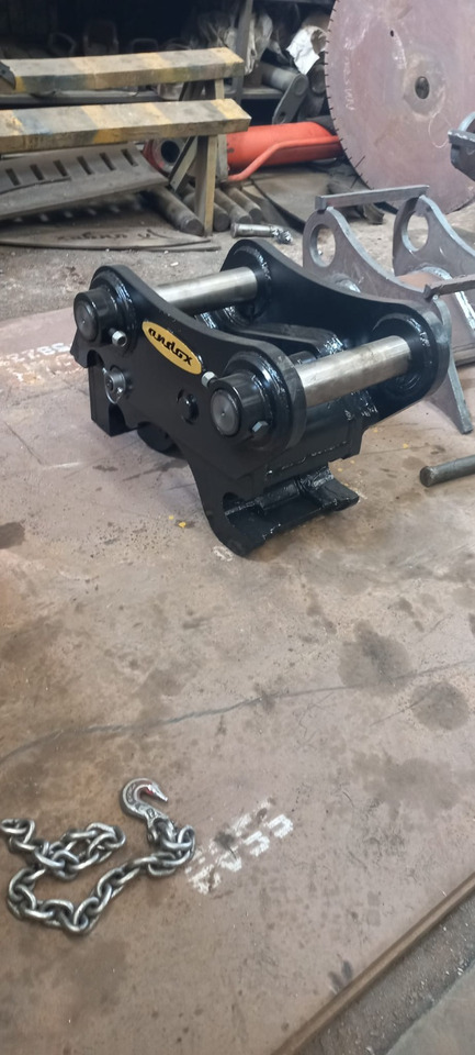 Doosan - Ταχυσύνδεσμος για Μηχάνημα Διαχείρισης Υλικών: φωτογραφία 4 Doosan - Ταχυσύνδεσμος για Μηχάνημα Διαχείρισης Υλικών: φωτογραφία 4