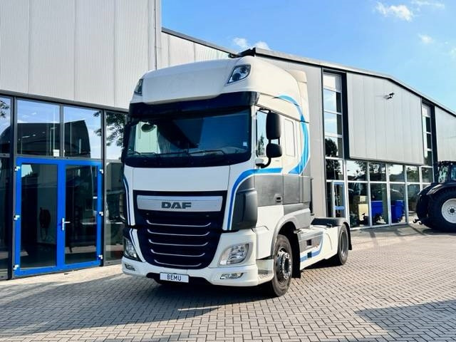 DAF XF 106 460 Super Space Cab 780.000km - Τράκτορας: φωτογραφία 1 DAF XF 106 460 Super Space Cab 780.000km - Τράκτορας: φωτογραφία 1