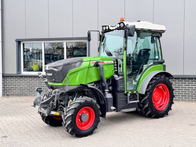 Fendt 209v Vario Gen3, Profi Plus, 210v, 211v - Τρακτέρ: φωτογραφία 1 Fendt 209v Vario Gen3, Profi Plus, 210v, 211v - Τρακτέρ: φωτογραφία 1