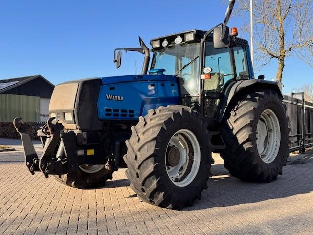 Valtra 8550 Hitech! - Τρακτέρ: φωτογραφία 1 Valtra 8550 Hitech! - Τρακτέρ: φωτογραφία 1