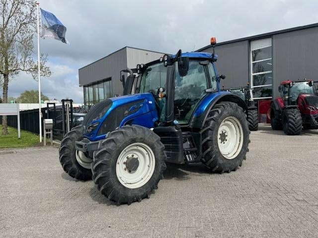 Valtra N134 Versu Smart Touch, GPS - Τρακτέρ: φωτογραφία 4 Valtra N134 Versu Smart Touch, GPS - Τρακτέρ: φωτογραφία 4