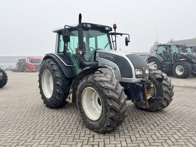 Valtra N141 hitech, Fronthef, Frontpto - Τρακτέρ: φωτογραφία 2 Valtra N141 hitech, Fronthef, Frontpto - Τρακτέρ: φωτογραφία 2