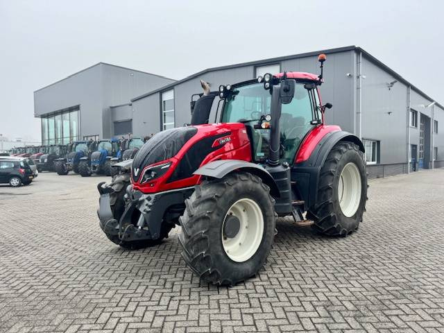 Τρακτέρ Valtra T144 Hitech: φωτογραφία 6