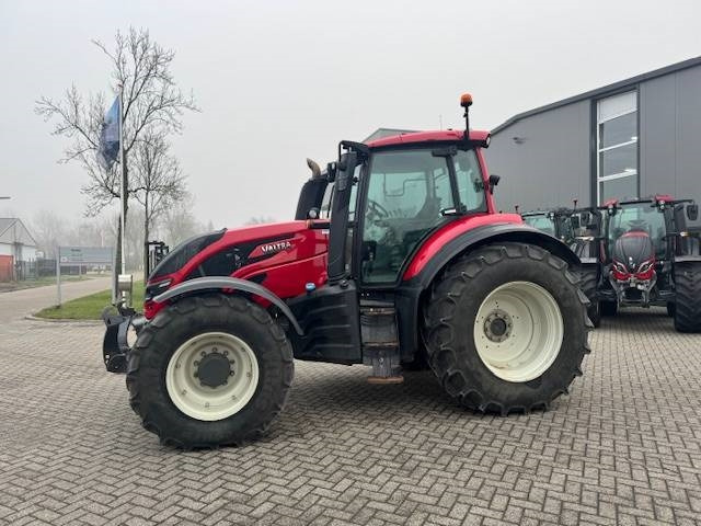 Valtra T144 Hitech - Τρακτέρ: φωτογραφία 2 Valtra T144 Hitech - Τρακτέρ: φωτογραφία 2