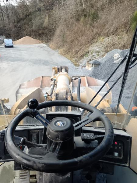 Ελαστιχοφόρος φορτωτής Caterpillar 962G 1: φωτογραφία 14