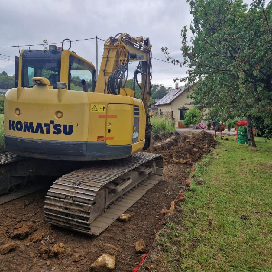 Komatsu PC138US-8 - Ερπυστριοφόρος εκσκαφέας: φωτογραφία 2 Komatsu PC138US-8 - Ερπυστριοφόρος εκσκαφέας: φωτογραφία 2
