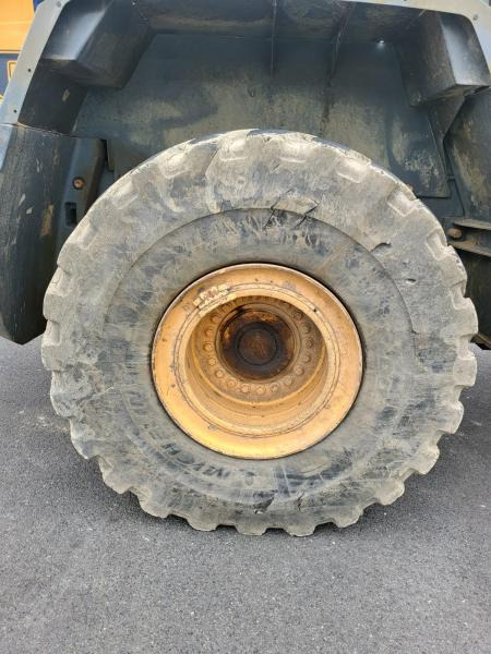 Ελαστιχοφόρος φορτωτής Liebherr L580 2plus2: φωτογραφία 24