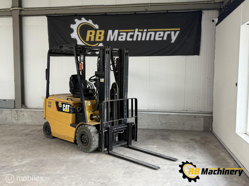 Caterpillar EP25K PAC - Περονοφόρο όχημα: φωτογραφία 2 Caterpillar EP25K PAC - Περονοφόρο όχημα: φωτογραφία 2
