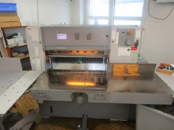 POLAR 78 ES - Μηχανή κοπής χαρτιού: φωτογραφία 3 POLAR 78 ES - Μηχανή κοπής χαρτιού: φωτογραφία 3