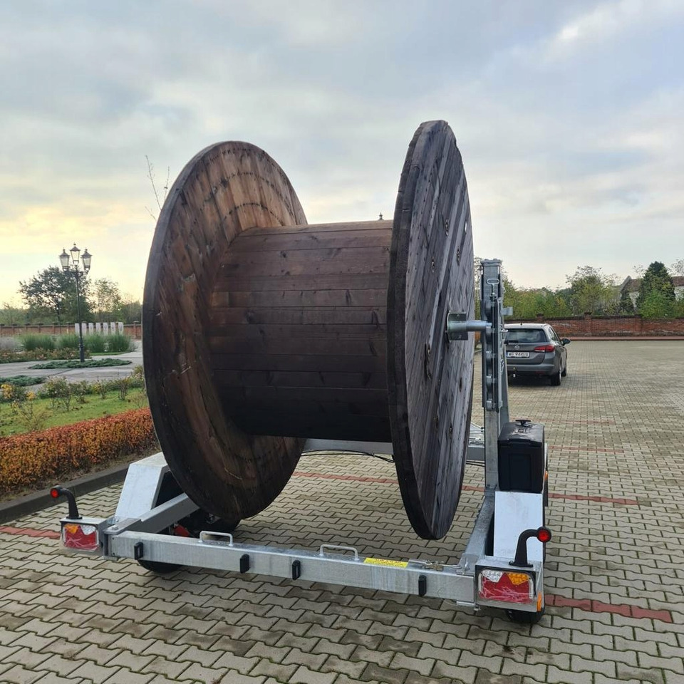 PRZYCZEPA SŁUPOWA KABLOWA PRZEWÓZ KABLI 3500 KG / POLE CABLE TRAILER FOR CABLE TRANSPORT 3500 KG - Ρυμουλκούμενο μεταφοράς τυμπάνου καλωδίου: φωτογραφία 3 PRZYCZEPA SŁUPOWA KABLOWA PRZEWÓZ KABLI 3500 KG / POLE CABLE TRAILER FOR CABLE TRANSPORT 3500 KG - Ρυμουλκούμενο μεταφοράς τυμπάνου καλωδίου: φωτογραφία 3