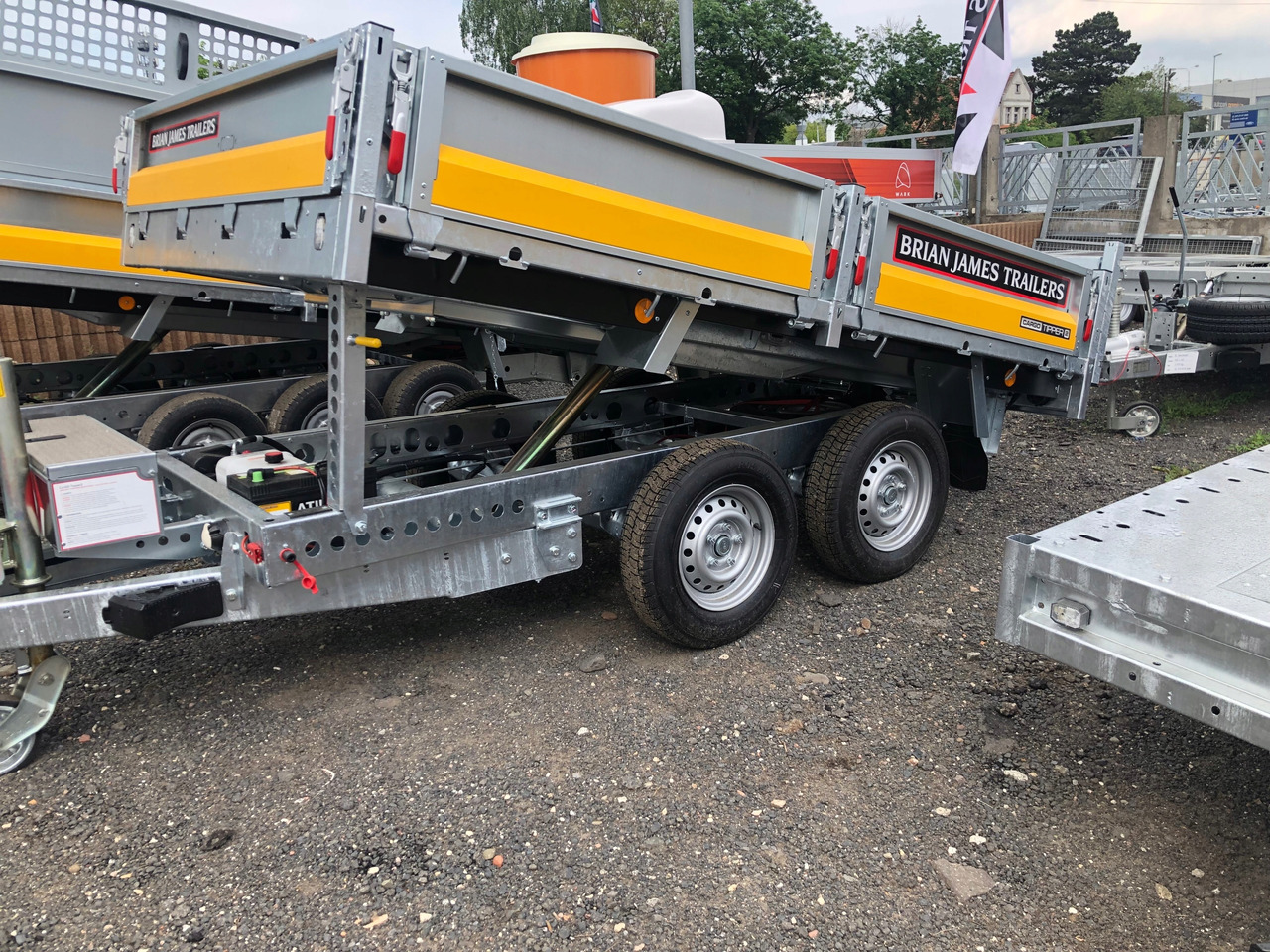 PRZYCZEPA WYWROTKA BJT CARGO TIPPER 3,6x2, 3,5T, 2 OS / BJT CARGO Tipper Trailer 3.6x2, 3.5T, 2 Axles - Ρυμούλκα ανατρεπόμενο: φωτογραφία 2 PRZYCZEPA WYWROTKA BJT CARGO TIPPER 3,6x2, 3,5T, 2 OS / BJT CARGO Tipper Trailer 3.6x2, 3.5T, 2 Axles - Ρυμούλκα ανατρεπόμενο: φωτογραφία 2