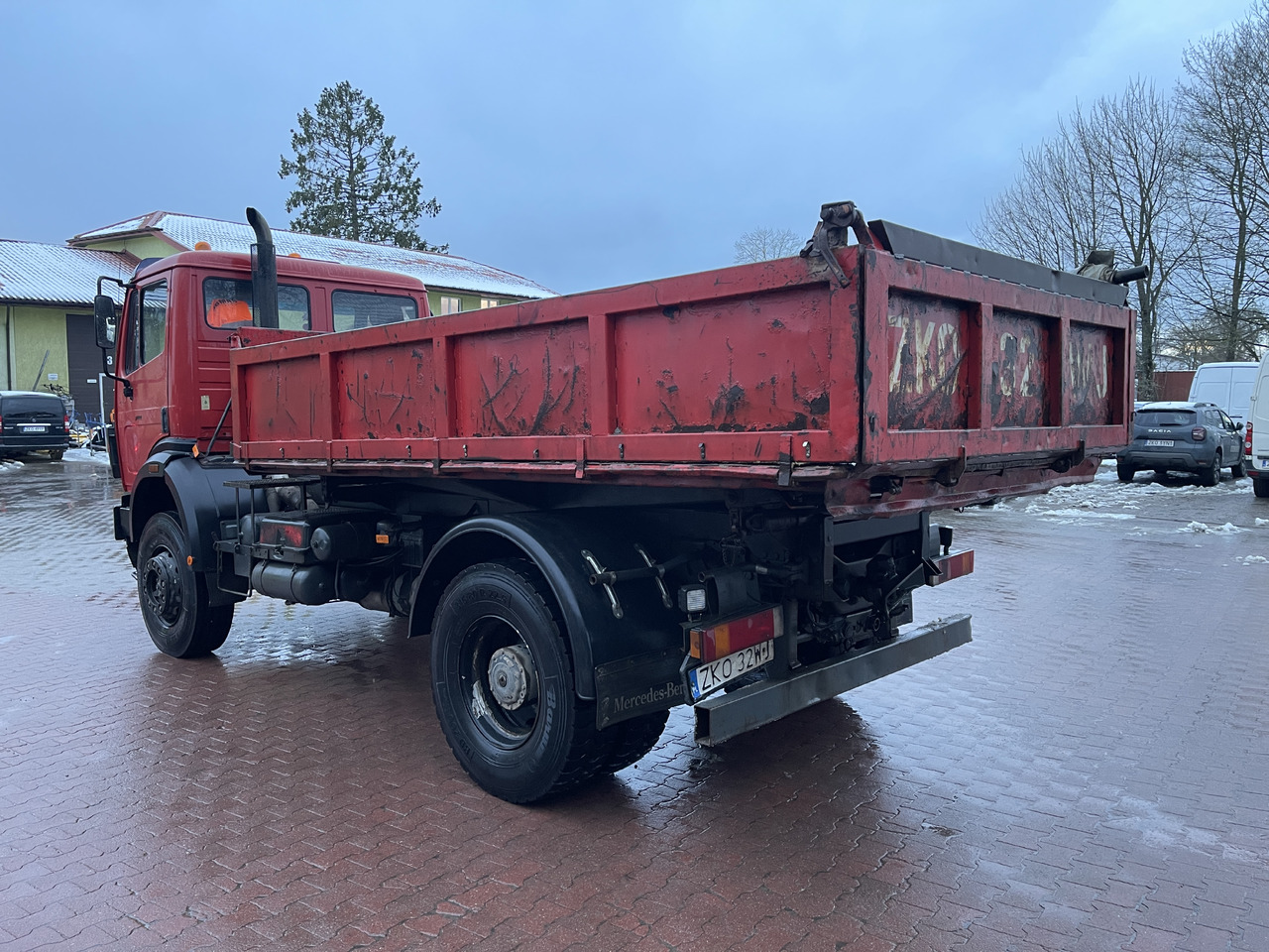 MERCEDES-BENZ 1824 - Φορτηγό ανατρεπόμενο: φωτογραφία 5 MERCEDES-BENZ 1824 - Φορτηγό ανατρεπόμενο: φωτογραφία 5