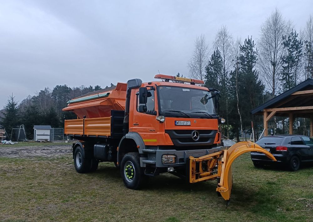 Mercedes-Benz Axor 1824 - Εκχιονιστικό μηχάνημα: φωτογραφία 4 Mercedes-Benz Axor 1824 - Εκχιονιστικό μηχάνημα: φωτογραφία 4