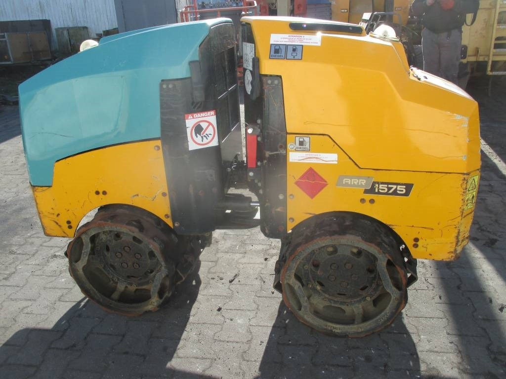 Ammann ARR 1575 - Ασφαλτικός οδοστρωτήρας: φωτογραφία 5 Ammann ARR 1575 - Ασφαλτικός οδοστρωτήρας: φωτογραφία 5