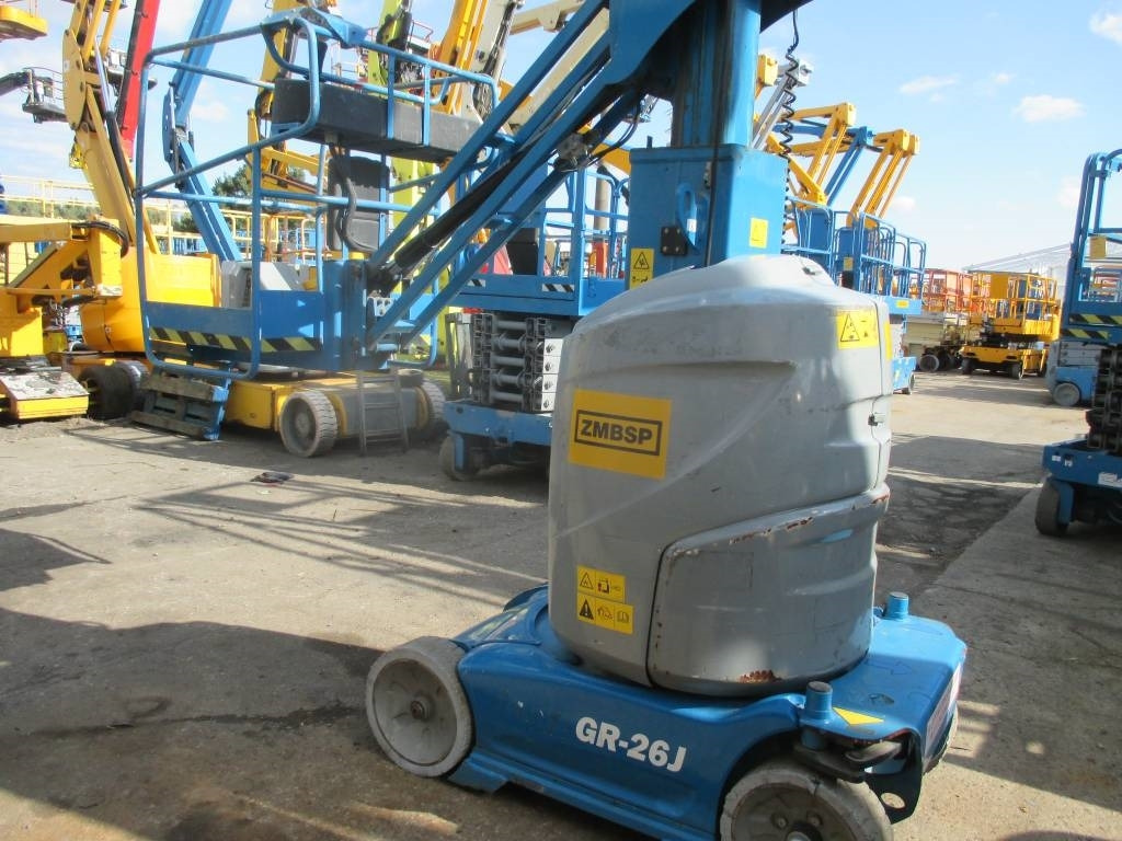 Genie GR 26 J - Κάθετος ανελκυστήρας με κατάρτι: φωτογραφία 4 Genie GR 26 J - Κάθετος ανελκυστήρας με κατάρτι: φωτογραφία 4