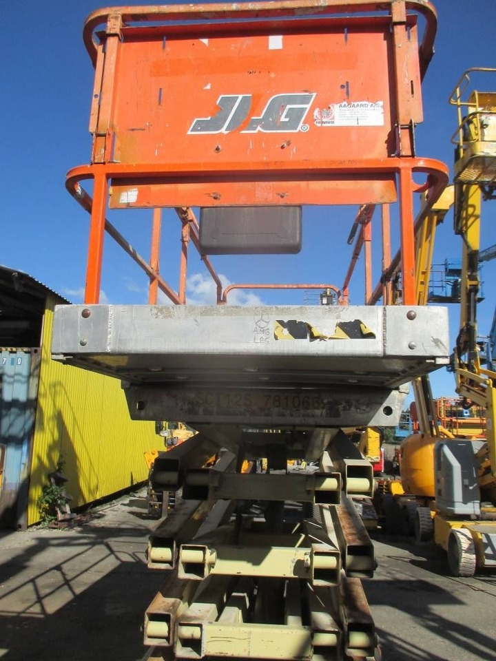 JLG 3246 ES - Ψαλιδωτό ανυψωτικό: φωτογραφία 3 JLG 3246 ES - Ψαλιδωτό ανυψωτικό: φωτογραφία 3