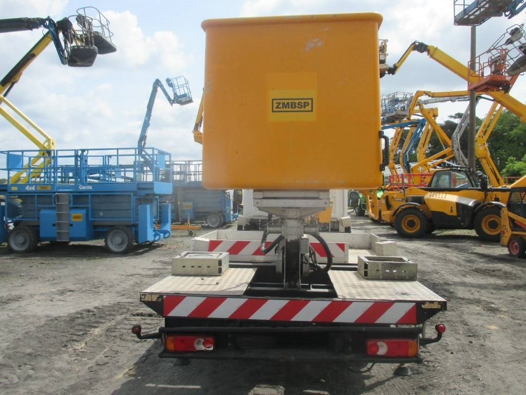 Multitel MT 202 DS - Φορτηγό με εναέρια πλατφόρμα: φωτογραφία 4 Multitel MT 202 DS - Φορτηγό με εναέρια πλατφόρμα: φωτογραφία 4