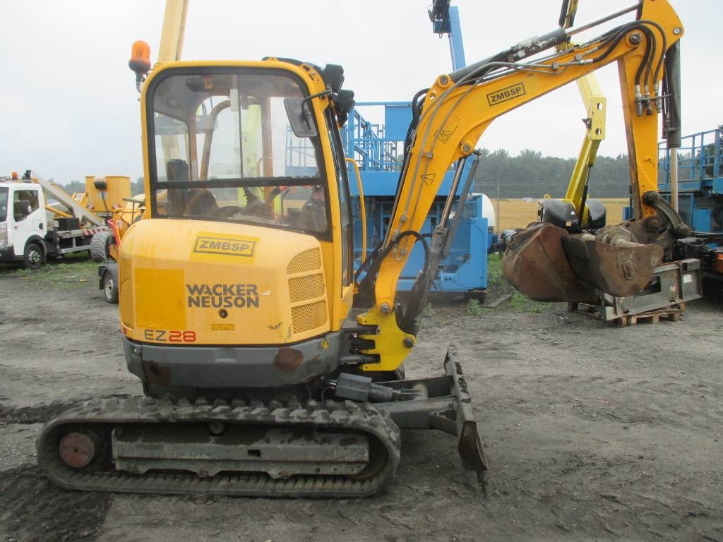 Wacker Neuson EZ 28 - Μίνι εκσκαφέας: φωτογραφία 1 Wacker Neuson EZ 28 - Μίνι εκσκαφέας: φωτογραφία 1