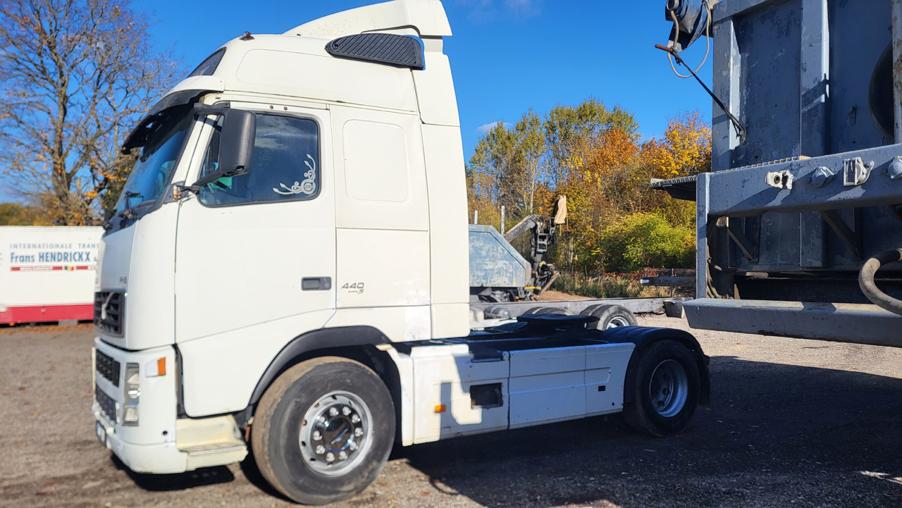 VOLVO FH 12 460 - Τράκτορας: φωτογραφία 4 VOLVO FH 12 460 - Τράκτορας: φωτογραφία 4