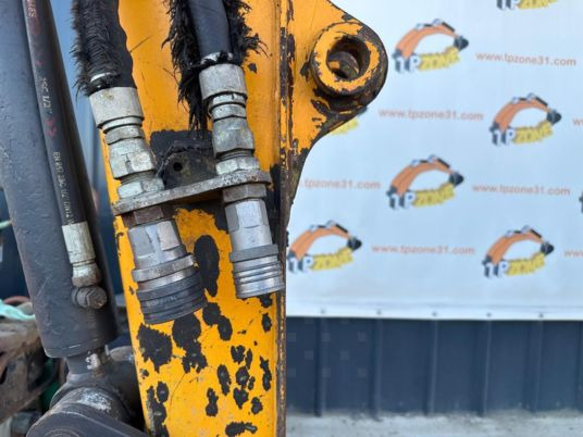 Μίνι εκσκαφέας Bobcat E35 à 22 500 € HT: φωτογραφία 14 Μίνι εκσκαφέας Bobcat E35 à 22 500 € HT: φωτογραφία 14