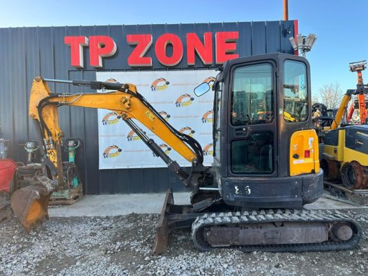 Bobcat E35 à 22 500 € HT - Μίνι εκσκαφέας: φωτογραφία 2 Bobcat E35 à 22 500 € HT - Μίνι εκσκαφέας: φωτογραφία 2