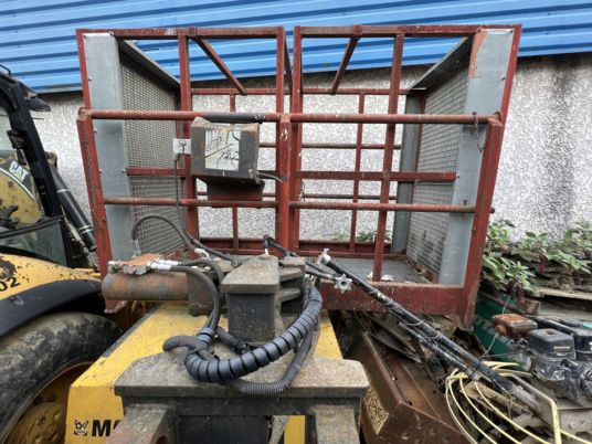 Nacelle extensible pour télescopique Merlo - Παρελκόμενα για Κατασκευή μηχανήματα: φωτογραφία 1 Nacelle extensible pour télescopique Merlo - Παρελκόμενα για Κατασκευή μηχανήματα: φωτογραφία 1