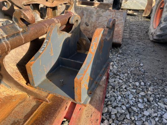 Platine à boulonner mecalac Connect - Ταχυσύνδεσμος: φωτογραφία 3 Platine à boulonner mecalac Connect - Ταχυσύνδεσμος: φωτογραφία 3