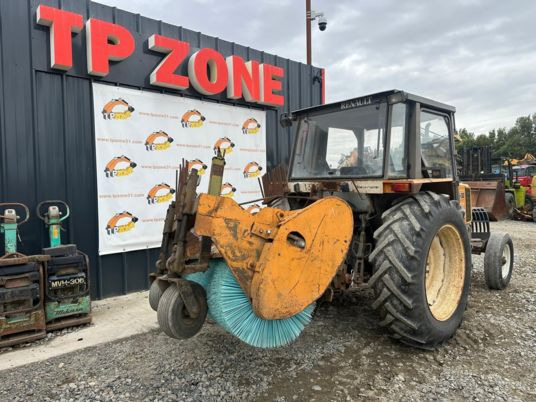 Renault TRACTEUR 75-32 à 9900 € HT - Τρακτέρ: φωτογραφία 5 Renault TRACTEUR 75-32 à 9900 € HT - Τρακτέρ: φωτογραφία 5