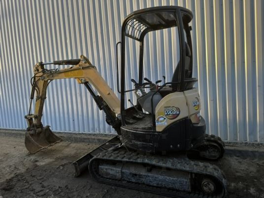 Μίνι εκσκαφέας Yanmar VIO25-4 Canopy: φωτογραφία 6