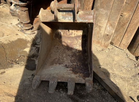 Godet de terrassement - axe 45 mm - Κουβάς για εκσκαφέα: φωτογραφία 3 Godet de terrassement - axe 45 mm - Κουβάς για εκσκαφέα: φωτογραφία 3