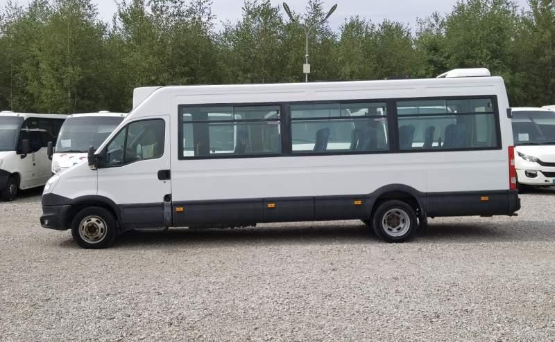 Iveco Daily 23 *NOWY SILNIK* 2 SZTUKI*, klima, winda - Προαστιακό λεωφορείο: φωτογραφία 5 Iveco Daily 23 *NOWY SILNIK* 2 SZTUKI*, klima, winda - Προαστιακό λεωφορείο: φωτογραφία 5