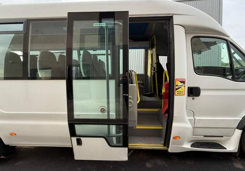 Iveco Daily DURISOTTI / 28miejsc - Προαστιακό λεωφορείο: φωτογραφία 4 Iveco Daily DURISOTTI / 28miejsc - Προαστιακό λεωφορείο: φωτογραφία 4
