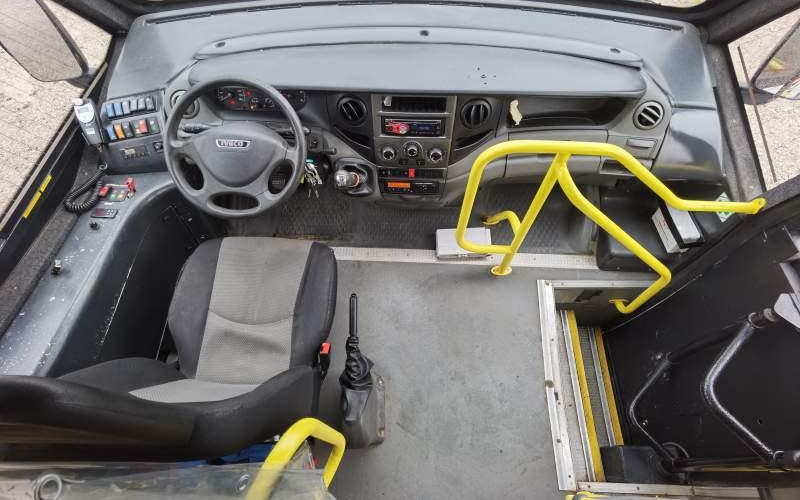 Iveco Kapena Thesi 34 EURO V *daily*wing*mediano - Προαστιακό λεωφορείο: φωτογραφία 4 Iveco Kapena Thesi 34 EURO V *daily*wing*mediano - Προαστιακό λεωφορείο: φωτογραφία 4