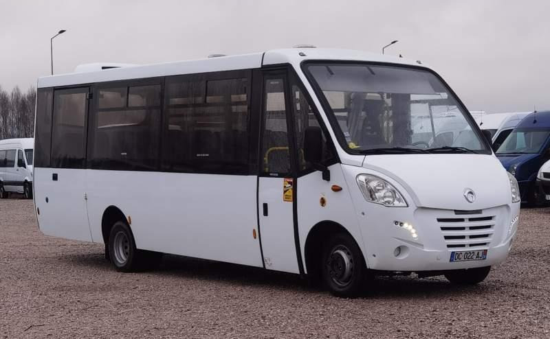 Iveco Kapena Thesi 34 EURO V *daily*wing*mediano - Προαστιακό λεωφορείο: φωτογραφία 1 Iveco Kapena Thesi 34 EURO V *daily*wing*mediano - Προαστιακό λεωφορείο: φωτογραφία 1