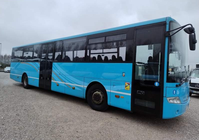 Mercedes-Benz INTOURO M/L - Προαστιακό λεωφορείο: φωτογραφία 3 Mercedes-Benz INTOURO M/L - Προαστιακό λεωφορείο: φωτογραφία 3