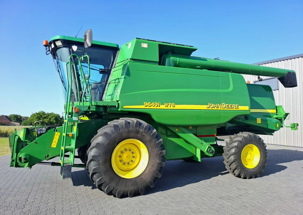 John Deere WTS 9640i 2005 Rok, heder 6,1m, Stol do rzepaku, Nie Malowany, Stan Bardzo Dobry - Θεριζοαλωνιστική μηχανή: φωτογραφία 3 John Deere WTS 9640i 2005 Rok, heder 6,1m, Stol do rzepaku, Nie Malowany, Stan Bardzo Dobry - Θεριζοαλωνιστική μηχανή: φωτογραφία 3