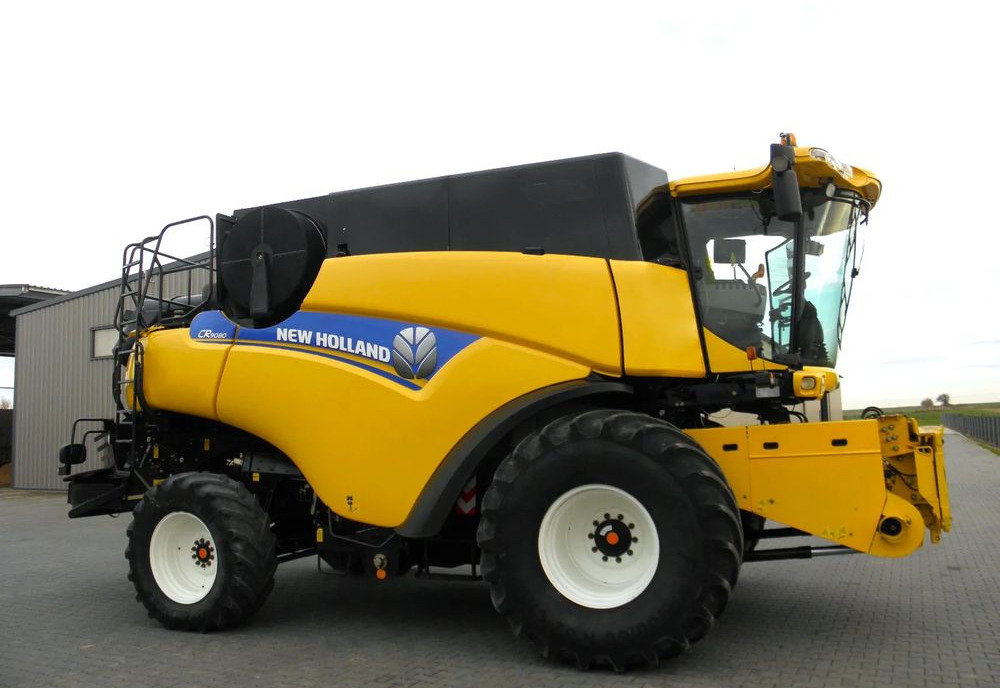 New Holland CR9080 2013 Rok , heder Varifeed 9,15m, Nowsza Wersja, Nie Malowany, Stan Idealny - Θεριζοαλωνιστική μηχανή: φωτογραφία 2 New Holland CR9080 2013 Rok , heder Varifeed 9,15m, Nowsza Wersja, Nie Malowany, Stan Idealny - Θεριζοαλωνιστική μηχανή: φωτογραφία 2