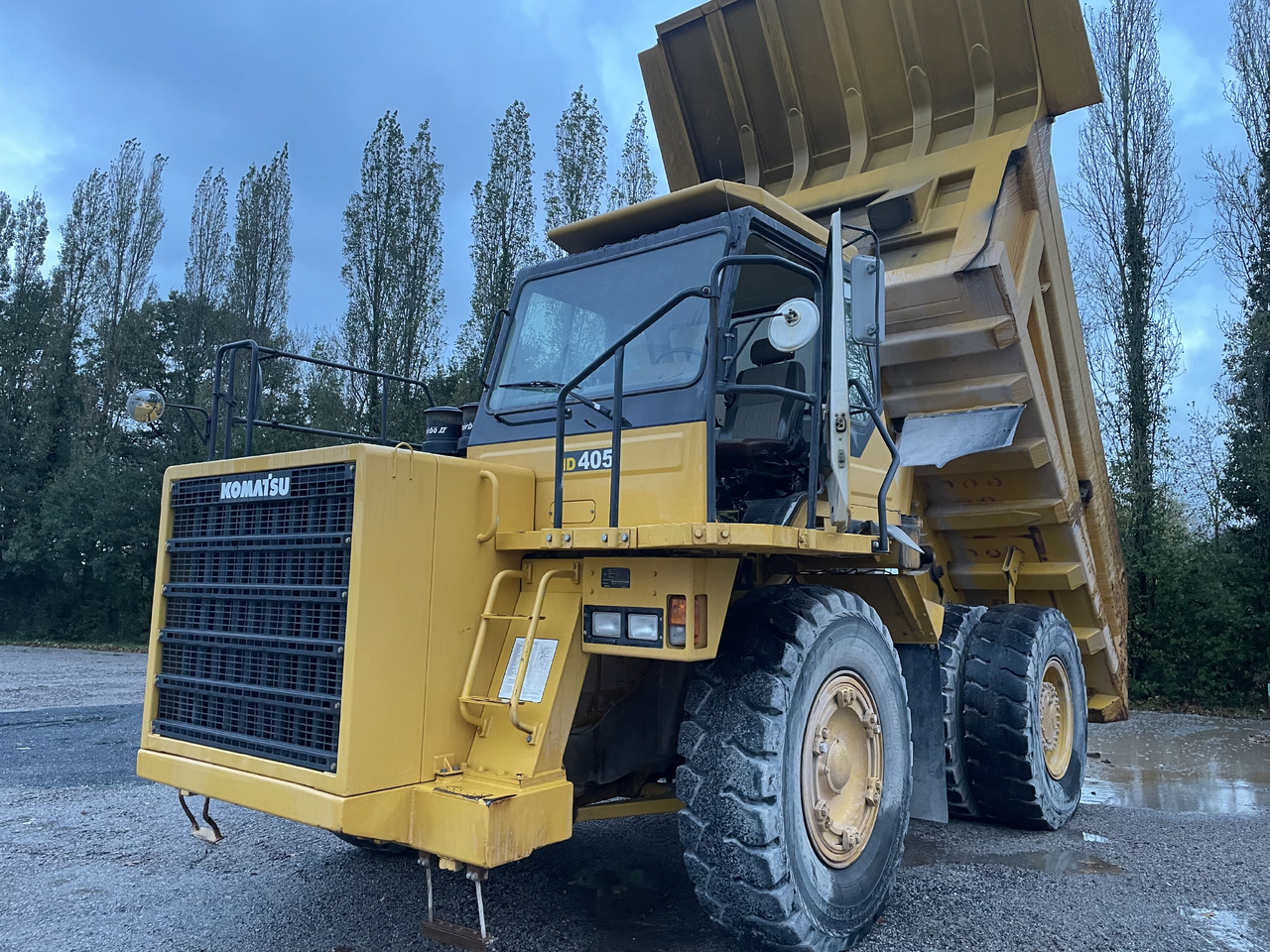 KOMATSU Hd405-6 - Ανατρεπόμενο όχημα μεταφοράς λατομικών υλικών: φωτογραφία 2 KOMATSU Hd405-6 - Ανατρεπόμενο όχημα μεταφοράς λατομικών υλικών: φωτογραφία 2