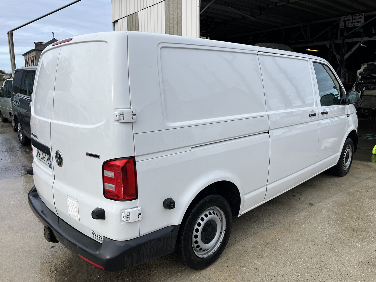 Volkswagen Transporter T6 2L tdi 150cv long bas 4x4 4motion - Βαν: φωτογραφία 4 Volkswagen Transporter T6 2L tdi 150cv long bas 4x4 4motion - Βαν: φωτογραφία 4