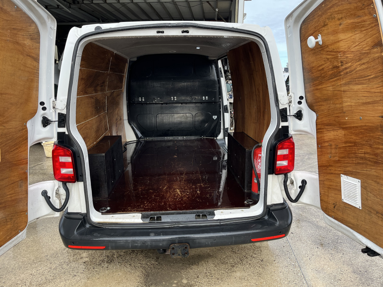Volkswagen Transporter T6 2L tdi 150cv long bas 4x4 4motion - Βαν: φωτογραφία 5 Volkswagen Transporter T6 2L tdi 150cv long bas 4x4 4motion - Βαν: φωτογραφία 5