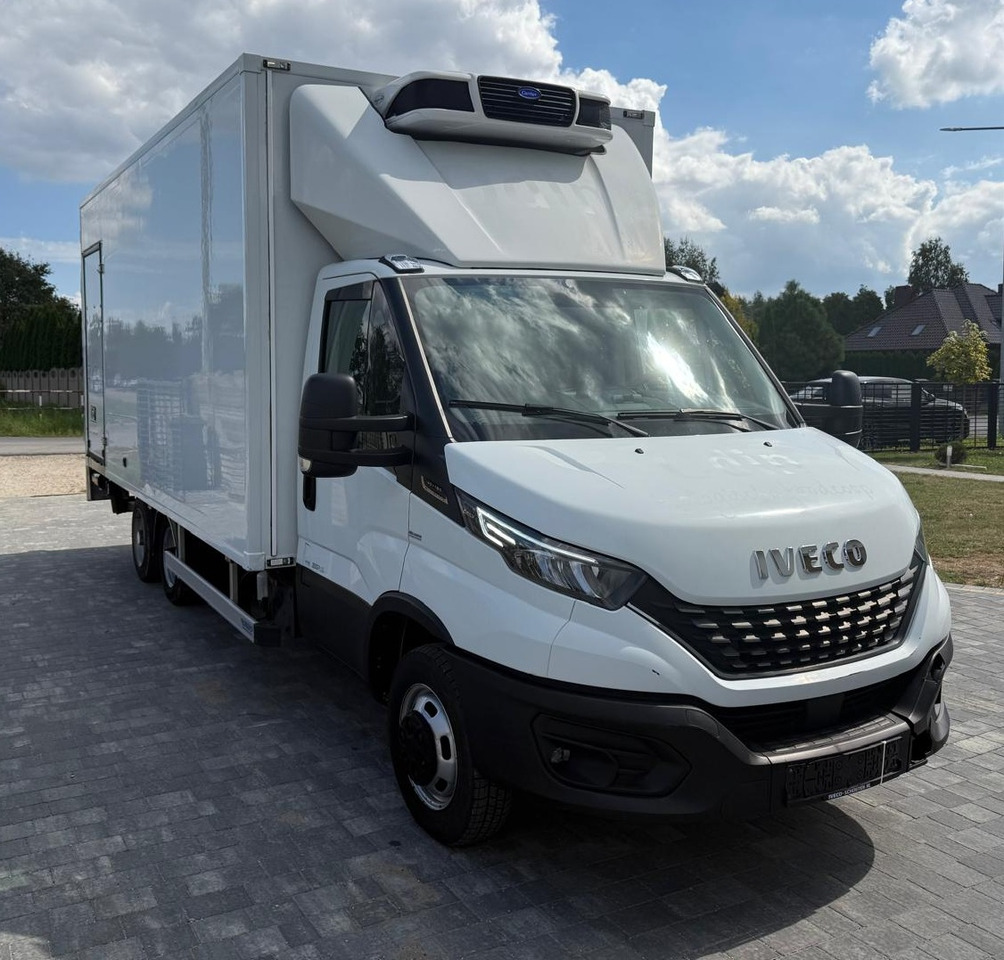 IVECO 40C18 BE COMBI – chłodnia z windą, kat. B+E, polift, 2019 rok - Επαγγελματικό αυτοκίνητο ψυγείο: φωτογραφία 4 IVECO 40C18 BE COMBI – chłodnia z windą, kat. B+E, polift, 2019 rok - Επαγγελματικό αυτοκίνητο ψυγείο: φωτογραφία 4