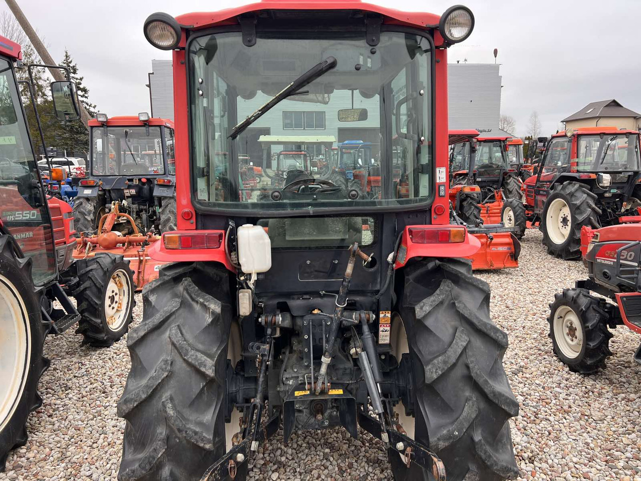 Yanmar EG334 - Μικρό τρακτέρ: φωτογραφία 4 Yanmar EG334 - Μικρό τρακτέρ: φωτογραφία 4