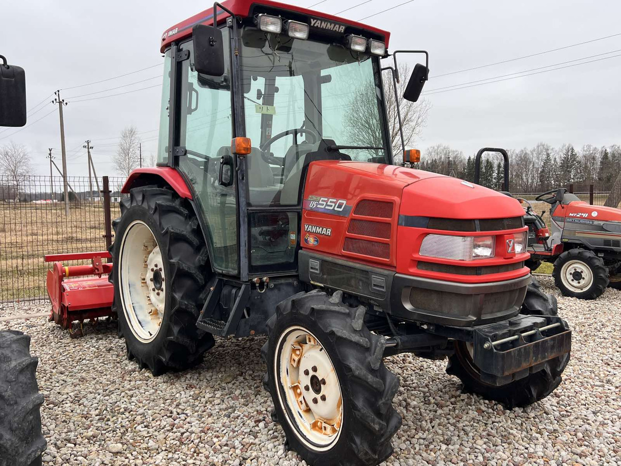 Yanmar US550 - Μικρό τρακτέρ: φωτογραφία 2 Yanmar US550 - Μικρό τρακτέρ: φωτογραφία 2