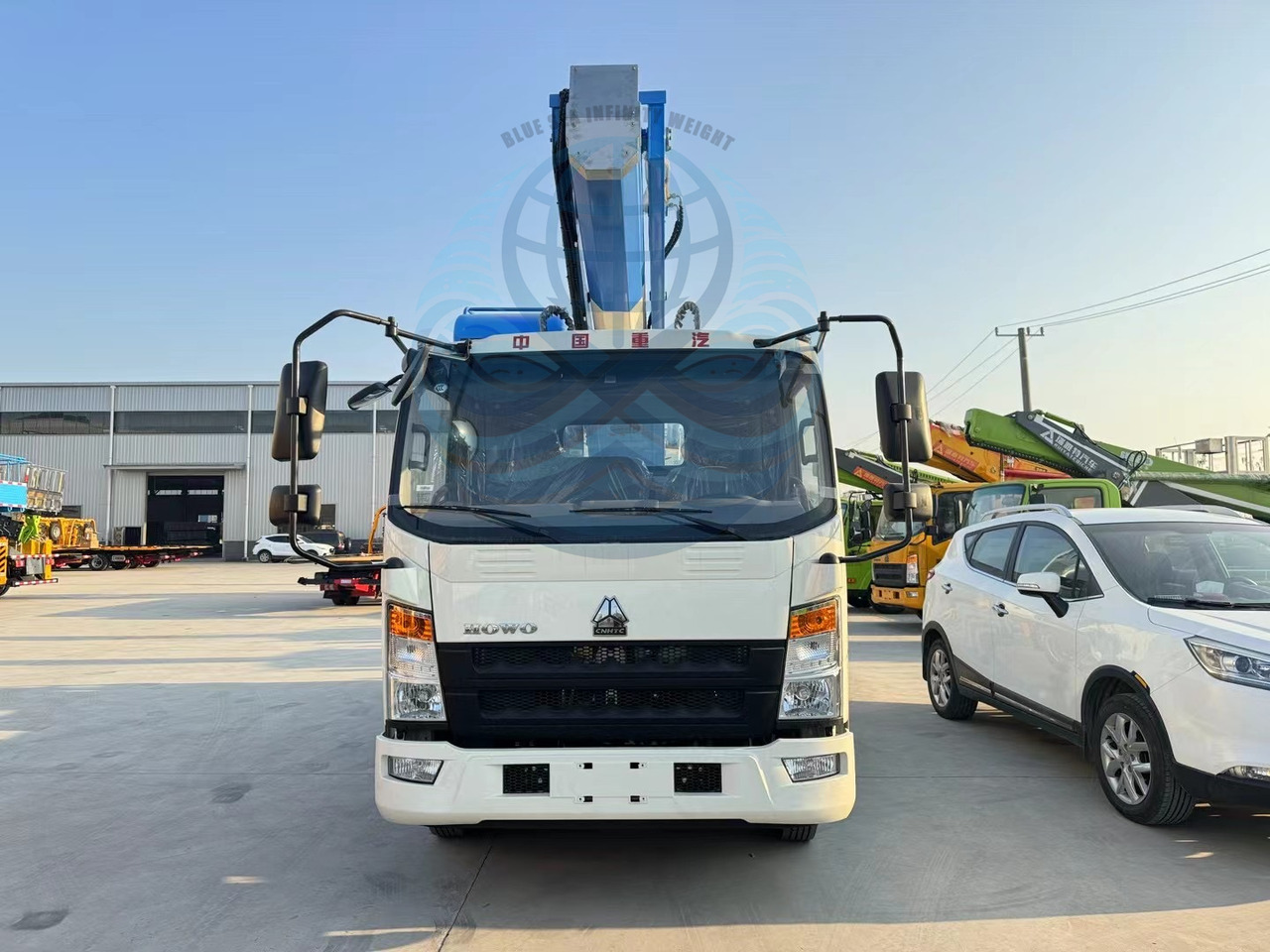 SINOTRUK HOWO 45ft-69ft - Φορτηγό με εναέρια πλατφόρμα: φωτογραφία 2 SINOTRUK HOWO 45ft-69ft - Φορτηγό με εναέρια πλατφόρμα: φωτογραφία 2
