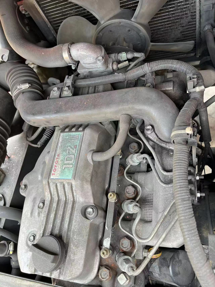 Toyota FDZN30 - Πετρελαιοκίνητο περονοφόρο: φωτογραφία 4 Toyota FDZN30 - Πετρελαιοκίνητο περονοφόρο: φωτογραφία 4