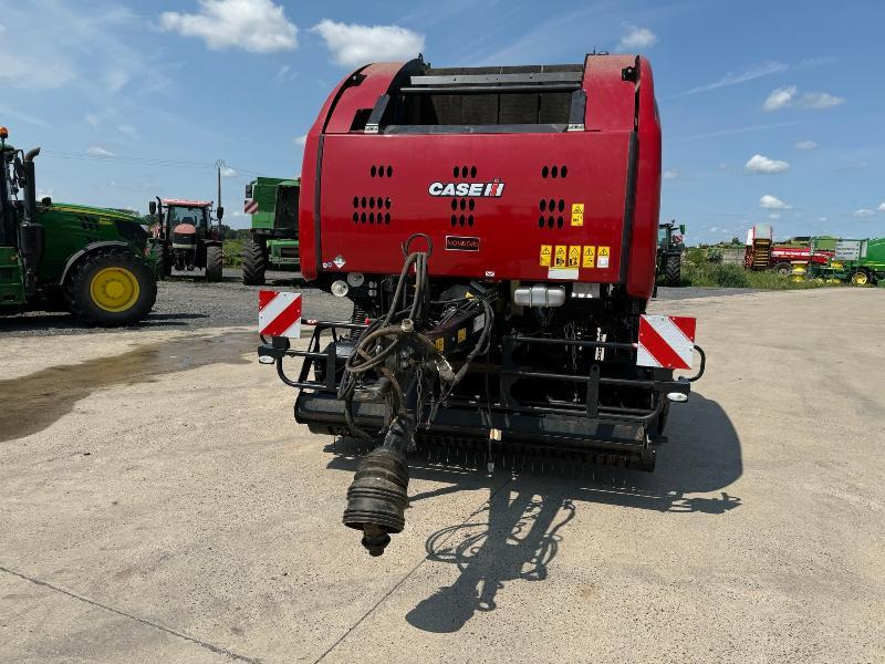 CASE-IH RB 465 - Χορτοδετική μηχανή στρόγγυλης μπάλας: φωτογραφία 2 CASE-IH RB 465 - Χορτοδετική μηχανή στρόγγυλης μπάλας: φωτογραφία 2