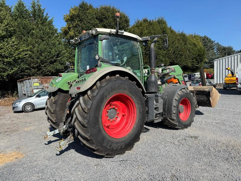 FENDT 724 POWER - Τρακτέρ: φωτογραφία 4 FENDT 724 POWER - Τρακτέρ: φωτογραφία 4