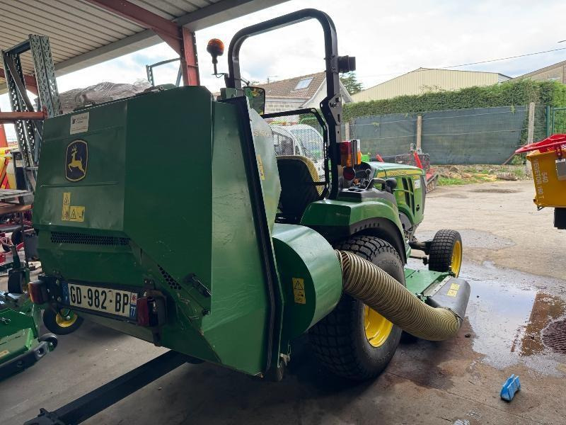 JOHN DEERE 2038R - Τρακτέρ: φωτογραφία 5 JOHN DEERE 2038R - Τρακτέρ: φωτογραφία 5