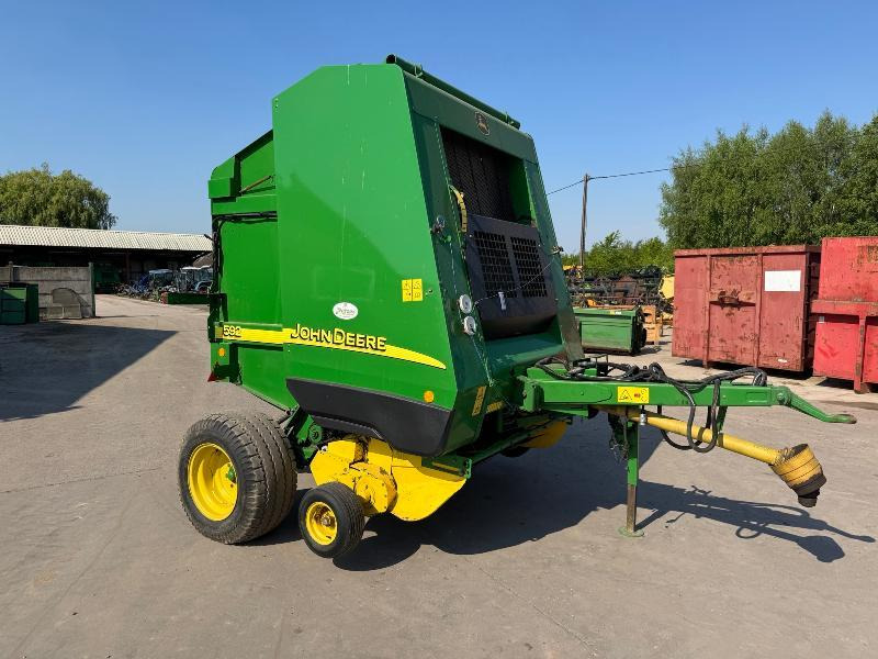 JOHN DEERE 592 - Χορτοδετική μηχανή στρόγγυλης μπάλας: φωτογραφία 5 JOHN DEERE 592 - Χορτοδετική μηχανή στρόγγυλης μπάλας: φωτογραφία 5